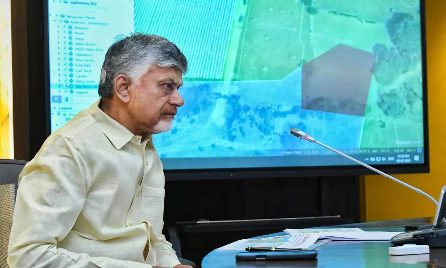 ఆగస్టు నుంచి కొత్త పట్టాదారు పాసుపుస్తకాల పంపిణీ ఆగస్టు నుంచి కొత్త పట్టాదారు పాసుపుస్తకాల పంపిణీ