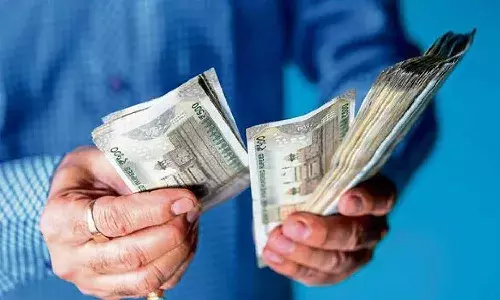 DA Hike : కేంద్ర ప్రభుత్వ ఉద్యోగులకు త్వరలో భారీ శుభవార్త