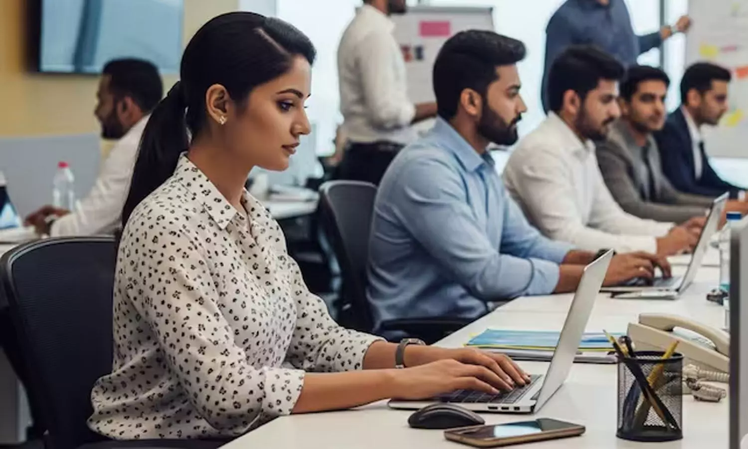 వాణిజ్య కేంద్రాల్లో రోజువారీ పని గంటల పెంపు.. తెలంగాణ సర్కార్ అనుమతి వాణిజ్య కేంద్రాల్లో రోజువారీ పని గంటల పెంపు.. తెలంగాణ సర్కార్ అనుమతి