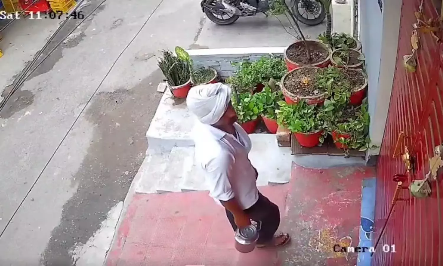Milkman detained, Lucknow, spitting, milk, delivery Milkman detained, Lucknow, spitting, milk, delivery