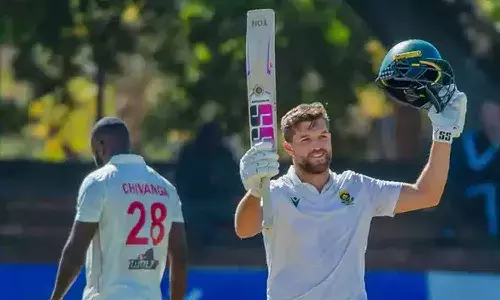 ట్రిపుల్ సెంచ‌రీతో ముల్ద‌ర్ రికార్డుల మోత‌.. కానీ సెహ్వాగ్‌ను మాత్రం టచ్ చేయ‌లేక‌పోయాడు..!