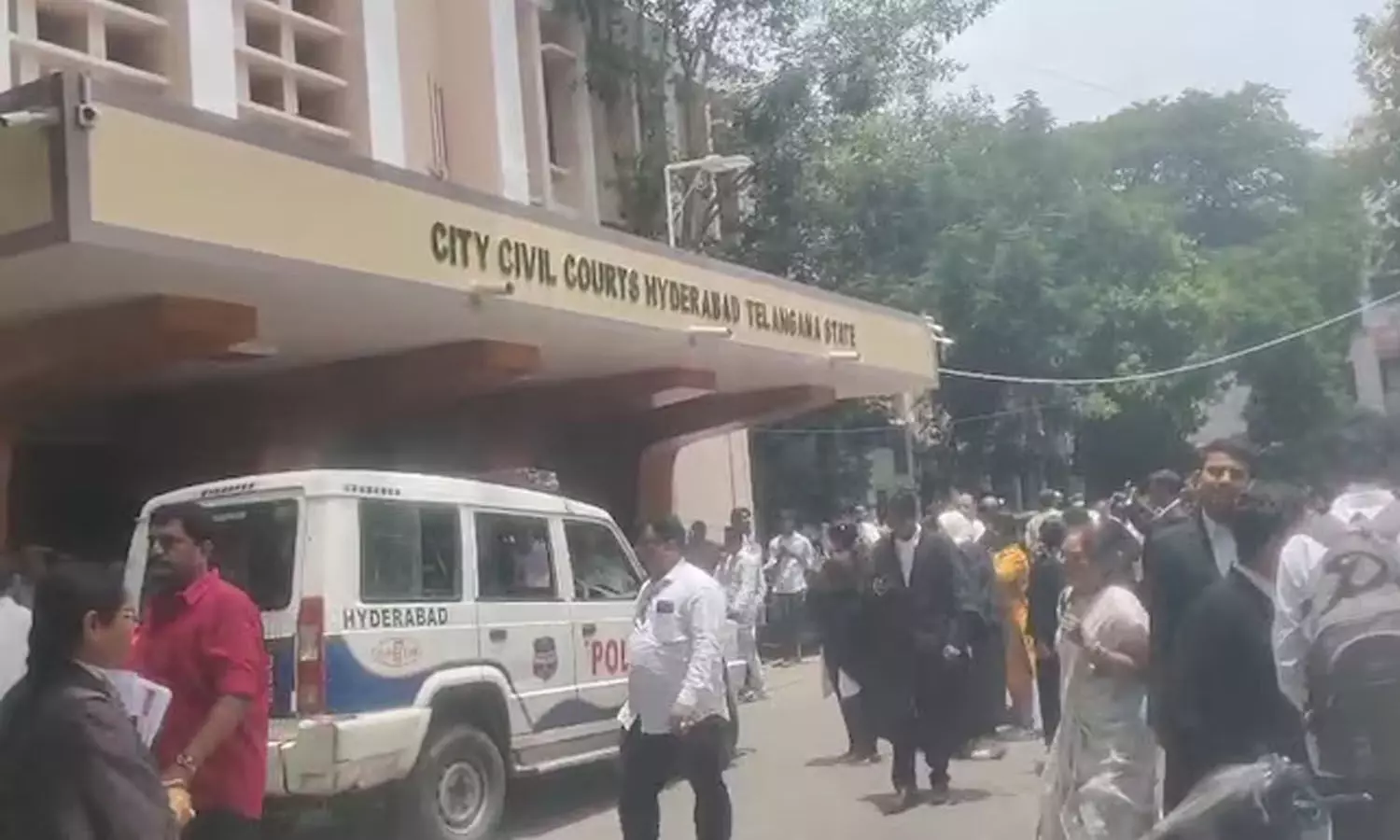Bomb threat, Hyderabad court, evacuation, search operation Bomb threat, Hyderabad court, evacuation, search operation