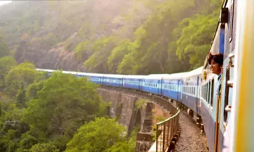 రైలు ఎక్కబోతున్నారా.? ఇక రికార్డు అవుతాయి చూసుకోండి..!