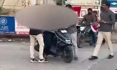 Hyderabad, Eagle Team, decoy operation, marijuana customers caught