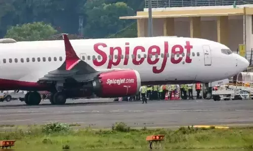 Hyderabad, Shamshabad airport, SpiceJet airlines, Tirupati flight, flight cancellation
