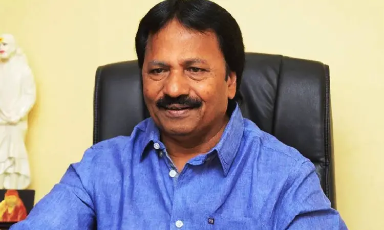 Distributors, TFCC, Harihara Veeramallu movie, producer AM Ratnam