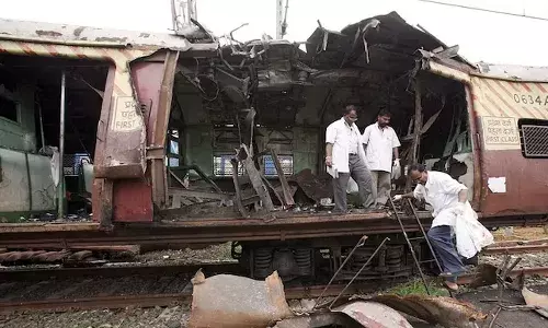 2006 Mumbai train blasts, 12 convicts,  acquitted, Bombay High Court