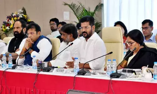 తెలంగాణ కేబినెట్ భేటీ వాయిదా.. కారణమిదే..!