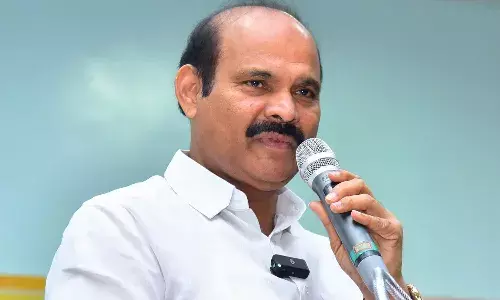 నివాస స్థలాలు, ఇళ్ల నిర్మాణాలపై సమీక్ష.. గుడ్న్యూస్ చెప్పిన మంత్రి