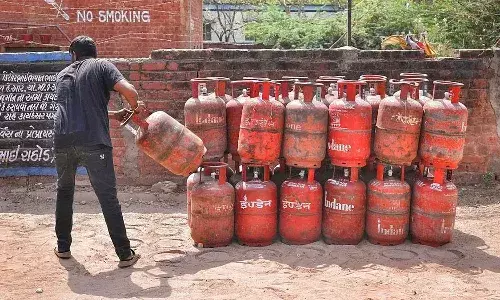 Deepam-2 Scheme, free gas cylinder, APnews