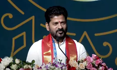 వాళ్లిద్దరు మోదీని తప్పించాలని చూశారు