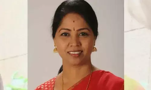 National News, Delhi, Congress Mp Sudha, Chain snatching