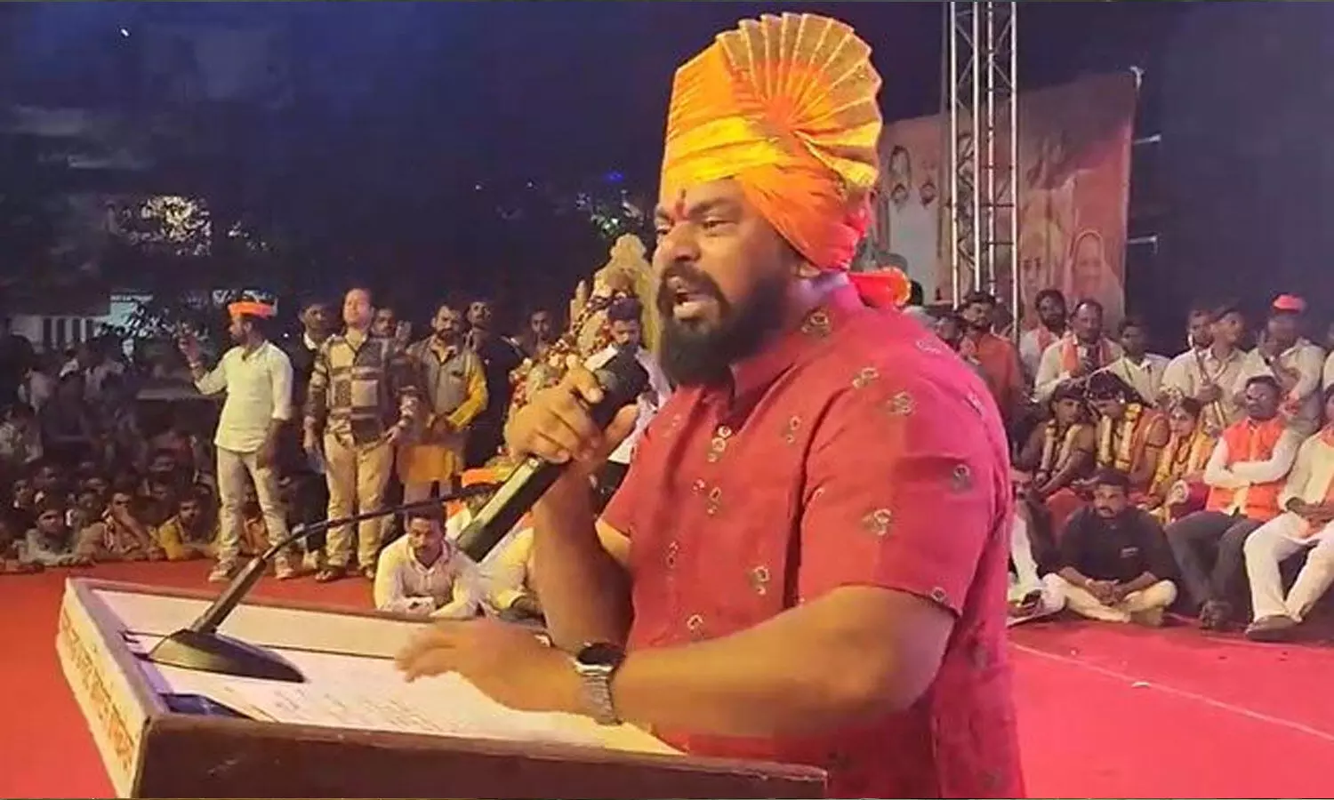 ఆ సినిమాను విడుదల చేసే థియేటర్లను తగులబెట్టాలి : రాజా సింగ్