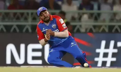 పృథ్వీ షా కెరీర్పై రోహిత్ శర్మ కోచ్ సంచలన ఆరోపణలు