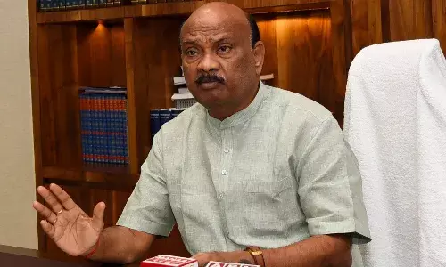 వైసీపీ సభ్యులు సభకు రాకుంటే వారి ప్రశ్నలను వేరే పార్టీకి కేటాయించే యోచన