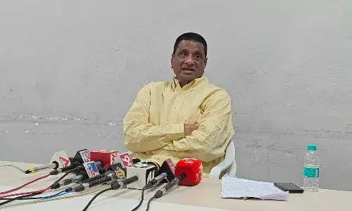 లిక్కర్ కేసులో జగన్ జైలుకు వెళ్లడం ఖాయం : గోనె ప్రకాష్ రావు