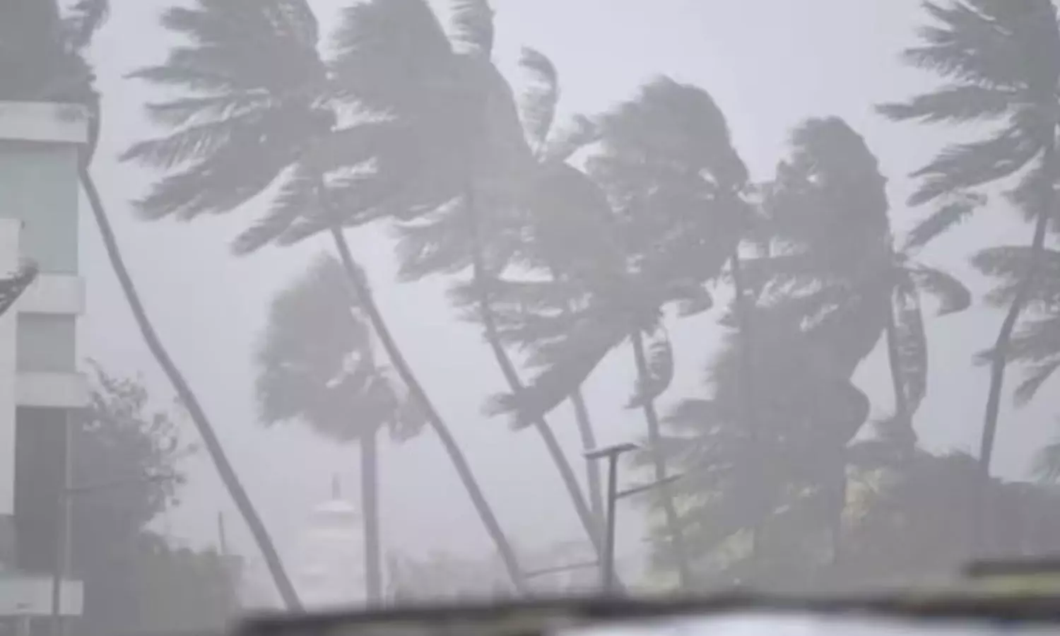 Cyclone, Bay of Bengal, Heavy rains, APnews, APSDMA Cyclone, Bay of Bengal, Heavy rains, APnews, APSDMA