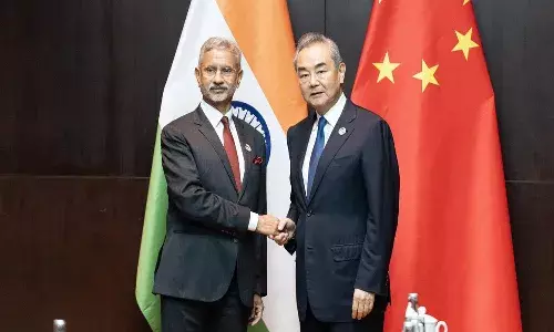 నేడు భారత్-చైనా విదేశాంగ మంత్రుల భేటీ.. ప్రధాన ఎజెండా అదే..!