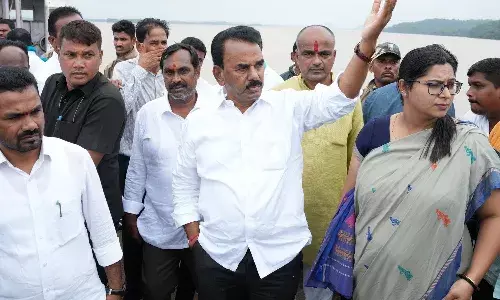Compensation, Rs. 10 thousand per acre, farmers, crops,Minister Jupally Krishna Rao