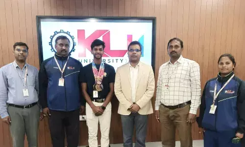 ఆసియా రోలర్ స్కేటింగ్ ఛాంపియన్షిప్లో స్వర్ణ, రజత పతకాలు సాధించిన KLH బాచుపల్లి విద్యార్థి