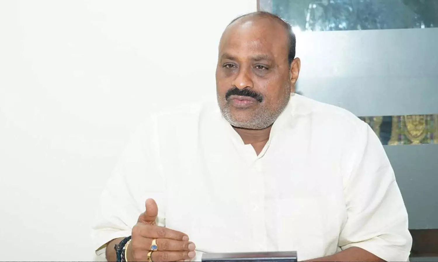 ఎరువుల కొరత ఉండదు.. ఆందోళన వద్దు : మంత్రి అచ్చెన్నాయుడు ఎరువుల కొరత ఉండదు.. ఆందోళన వద్దు : మంత్రి అచ్చెన్నాయుడు