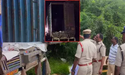 Crime News, Andrapradesh, Bapatla District, 255 laptops stolen