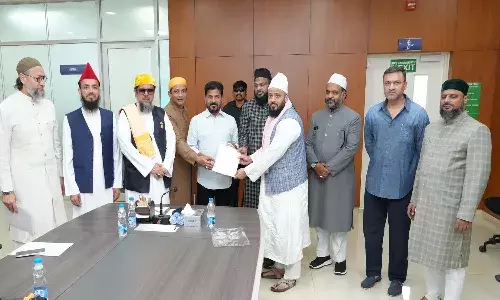 Hyderabad News, Cm Revanthreddy, Owaisi brothers, Telangana, MiladUnNabi, AkbarOwaisi, MIM