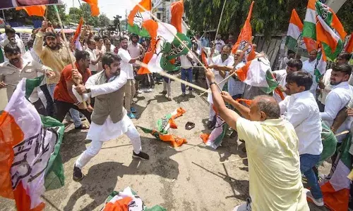 National News, Bihar, Patna, Congress, Bjp, Clash,  BJP and Congress workers
