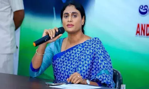 తెలుగు వ్యక్తి నిలబడితే ఎందుకు మద్దతు ఇవ్వలేదు.?