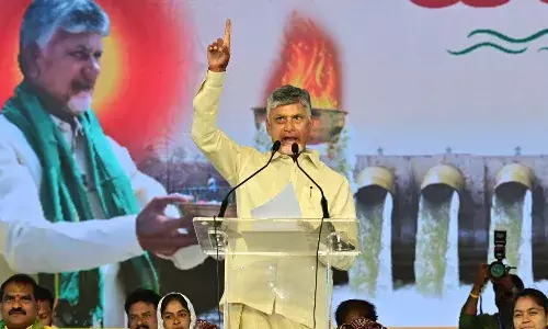 రాయలసీమకు నీళ్లు వస్తే వైసీపీకి జీర్ణం కాదు