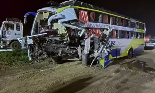 Three Killed, Five Injured, Bus-Lorry Collision, NH-44, Mahabubnagar