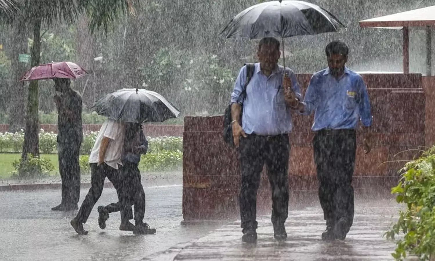 Meteorological Center, Telugu states, very heavy rains, low pressure area Meteorological Center, Telugu states, very heavy rains, low pressure area