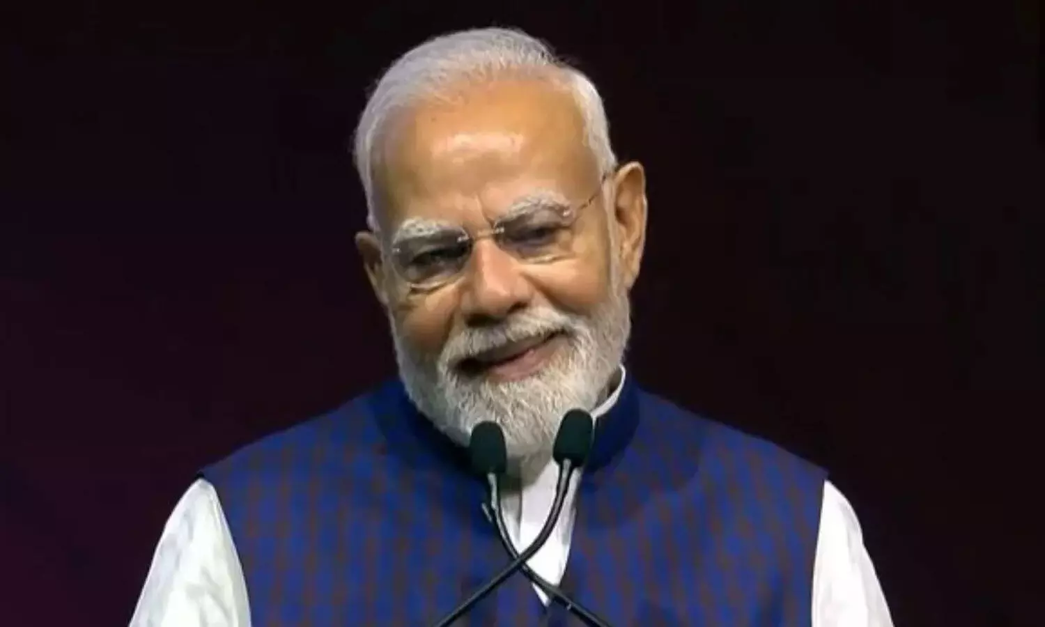 Video : నవ్వులు పూయించిన ప్రధాని మోదీ Video : నవ్వులు పూయించిన ప్రధాని మోదీ