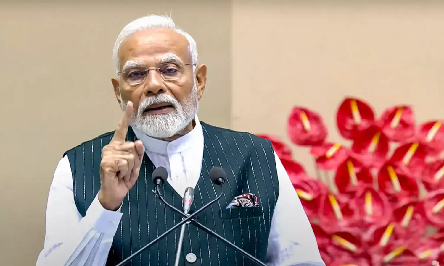 ప్రధాని మోదీ తల్లిపై అనుచిత వ్యాఖ్యలు.. 4న బంద్కు పిలుపునిచ్చిన బీజేపీ ప్రధాని మోదీ తల్లిపై అనుచిత వ్యాఖ్యలు.. 4న బంద్కు పిలుపునిచ్చిన బీజేపీ