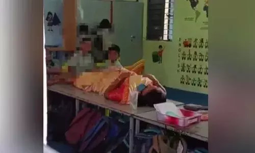 Viral Video, Tamilnadu, Dharmapuri, Headmaster, Students