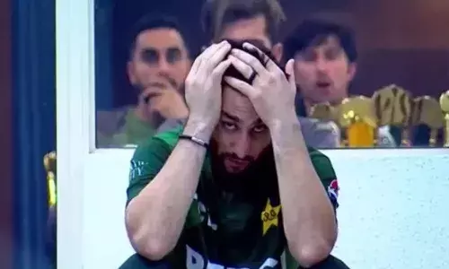 బ్యాడ్ ఫీల్డింగ్లో వారే టాప్.. పాక్ పరిస్థితి అధ్వాన్నం..!