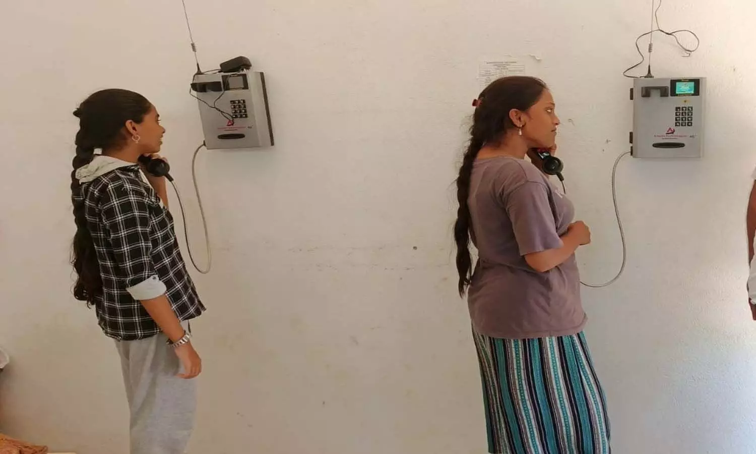 Andrapradesh, Ap Government, MJP Gurukuls, Students, Pay phones Andrapradesh, Ap Government, MJP Gurukuls, Students, Pay phones