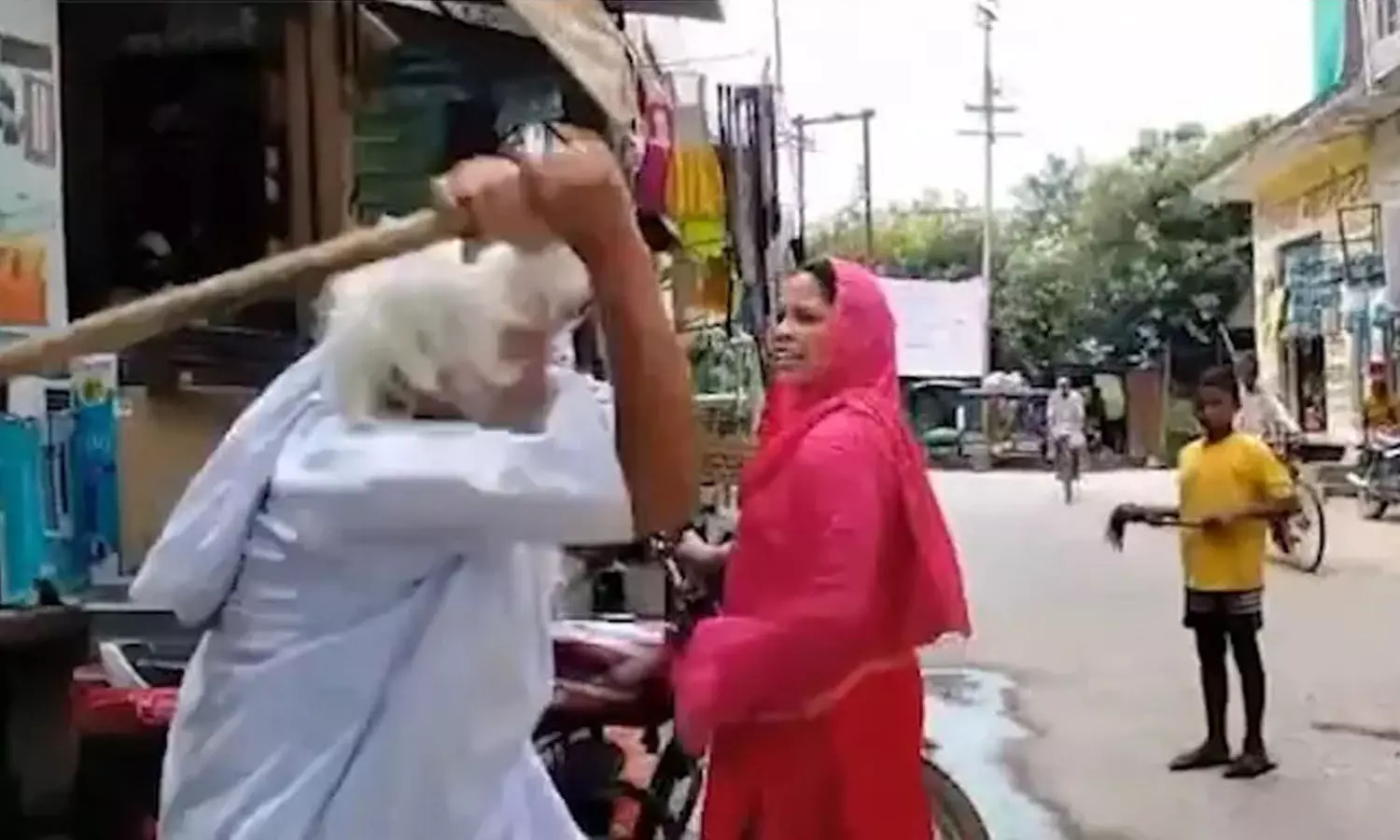 Uttar Pradesh, Etah district, MP Mukesh Rajput, in laws, protest, Crime Uttar Pradesh, Etah district, MP Mukesh Rajput, in laws, protest, Crime