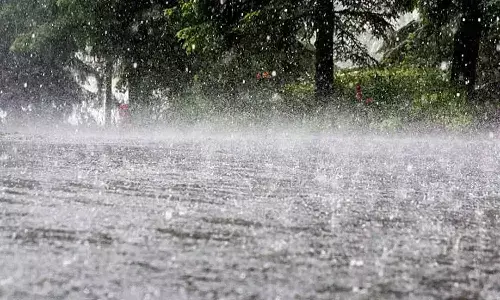 Andhra Pradesh : రేపు ఈ  జిల్లాల్లో భారీ వర్షాలు
