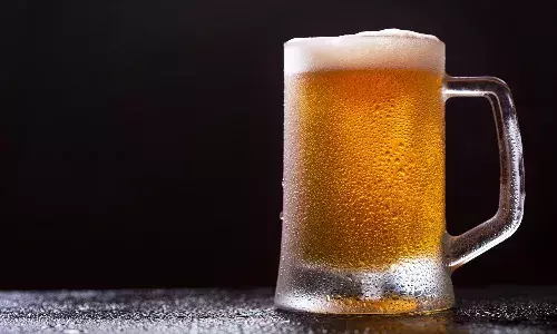 బీర్ తాగే వయస్సును తగ్గించనున్న ప్రభుత్వం..!