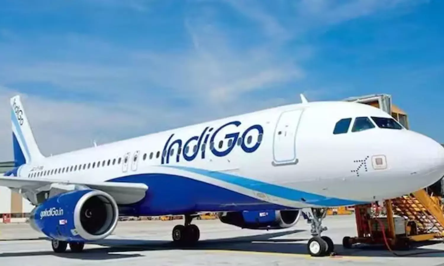 IndiGo pilot, takeoff, Lucknow, 151 passengers safe, National news IndiGo pilot, takeoff, Lucknow, 151 passengers safe, National news