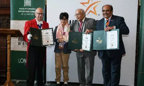 లండన్‌లో అవార్డు అందుకున్న నారా దేవాన్ష్.. స్పందించిన తండ్రి