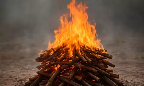 Woman died, cremation, Odisha, puri, APnews