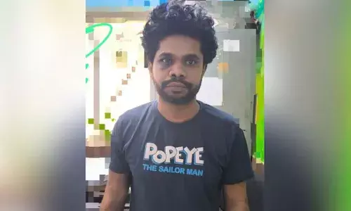 Crime, sexual favours,  Bengaluru, PG resident, stabbed