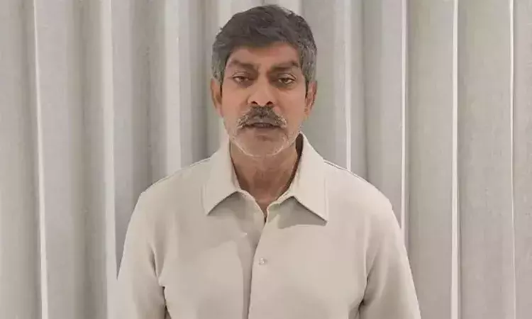 ఈడీ విచారణకు హాజరైన జగపతి బాబు