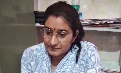 Rajasthan, officer caught taking Rs 1,000 bribe, housing scheme, arrest,