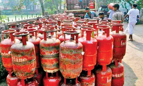 LPG consumers, suppliers, Gas companies, PNGRB, National news