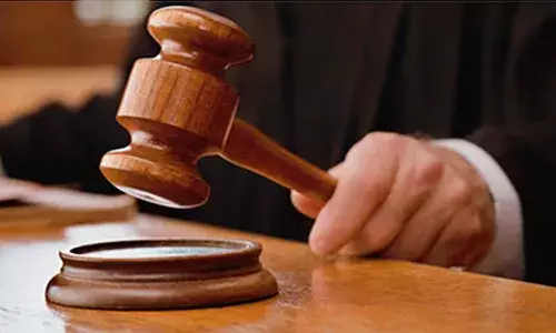 Mumbai man, jail, assaulting, swimming pool, Crime