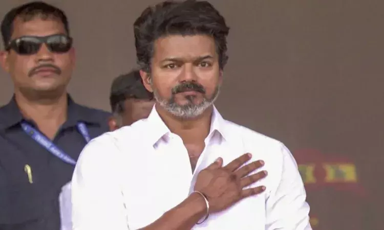 నన్ను టార్గెట్ చేయండి.. నా ప్రజలను కాదు : విజయ్