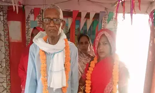 National News, Uttarpradesh, Jaunpur, 75-year-old man,  35-year-old woman